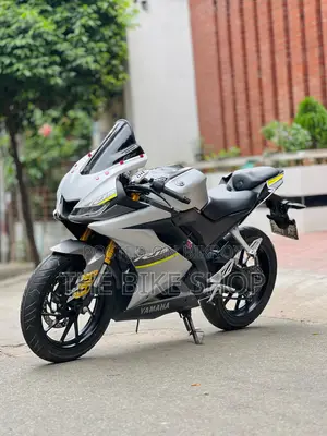 Yamaha R15 V3 2022