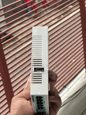 MikroTik RB951G-2HnD Gigabit Wireless Router