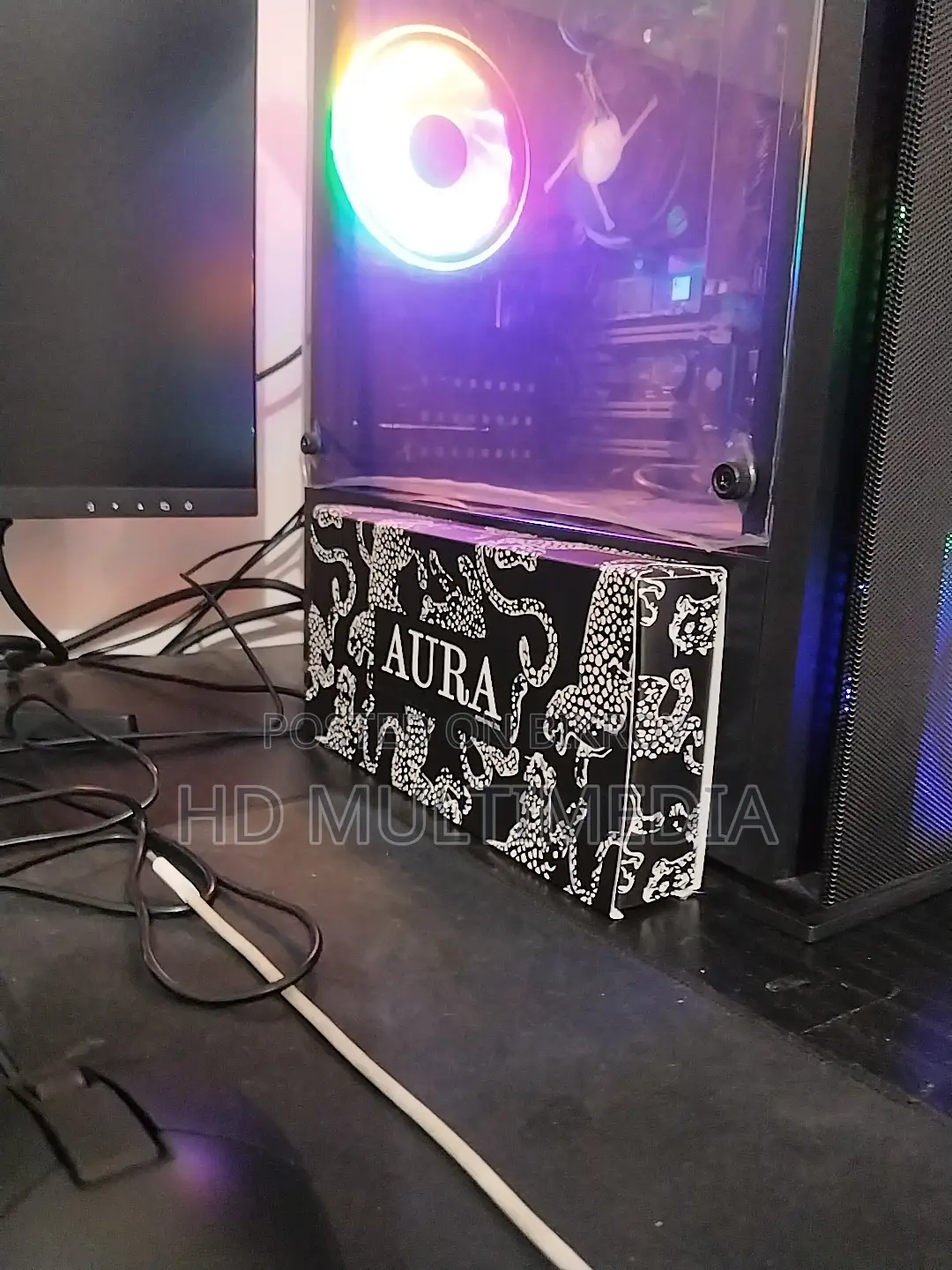 Desktop Computer 8GB Intel Core i5 HDD+SSD 640GB