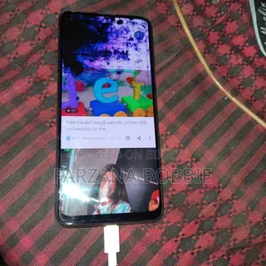 রিয়েলমি ৬৪ জিবি কালো