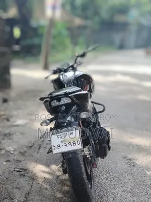 TVS Apache 160 4V 2022 Black