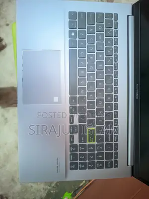 Laptop Asus Vivobook 15 8GB AMD Ryzen 7 SSD 256GB