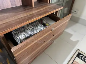 Fresh Used Dressing Table Sell