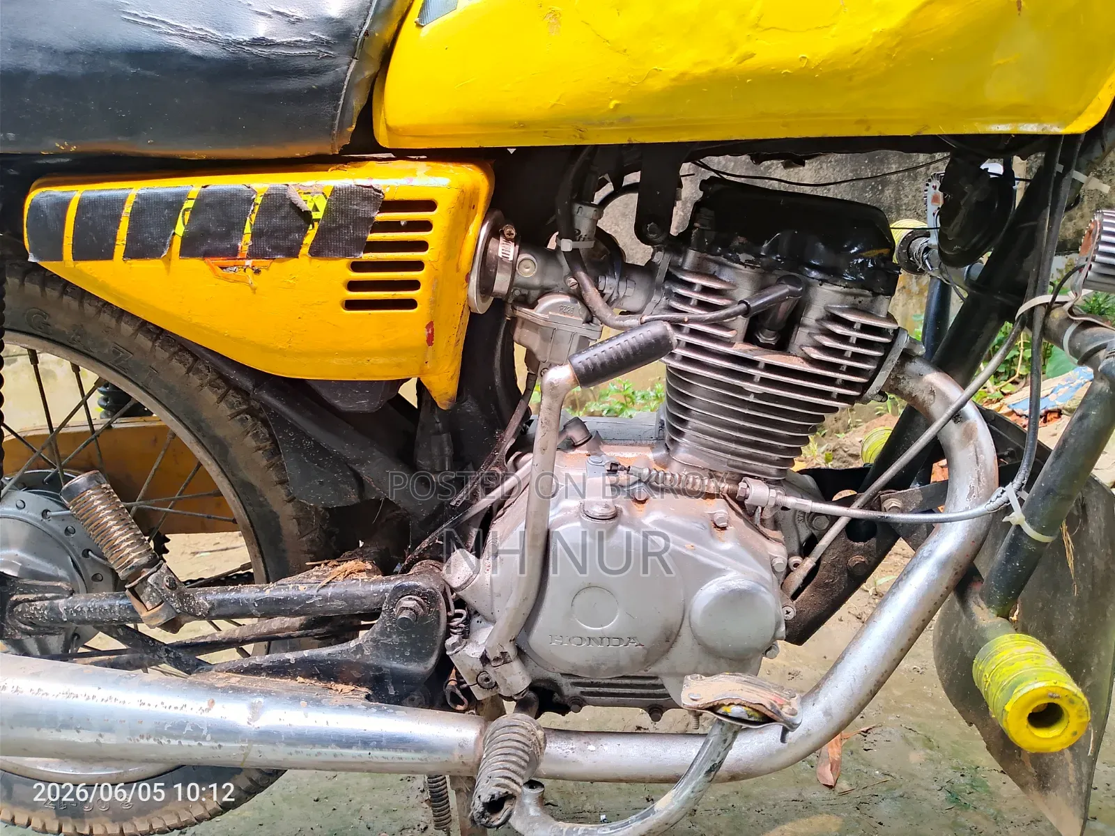 Honda 2007 Yellow