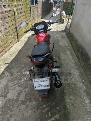 হিরো ইগনিটর ২০২৩ লাল
