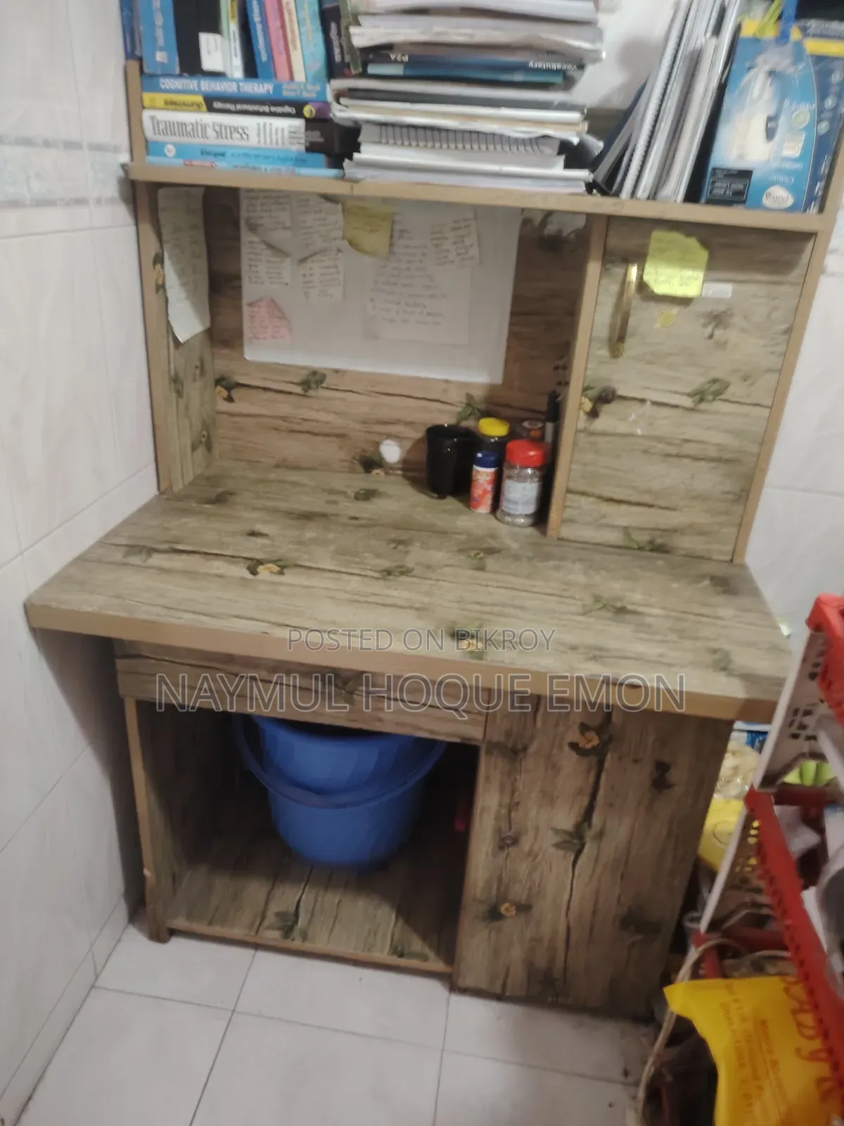 Reading Table