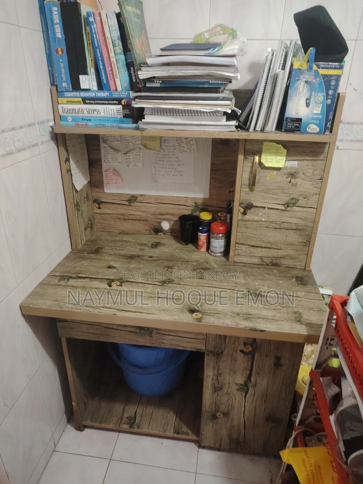 Reading Table