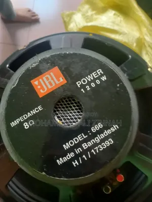 Two JBL Speakers With One Tweeter