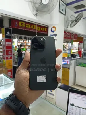 Apple iPhone 16 Pro 128 GB Black