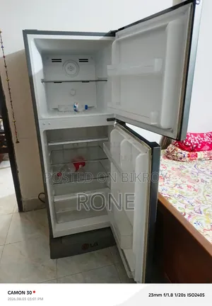 ২২০ লিটার নন ফ্রোস্ট ফ্রিজ