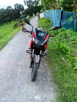 টিভিএস আপাচি আরটিআর ১৬০ টুভি ২০১৩ লাল