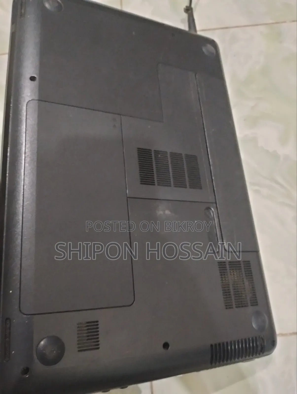 Laptop HP Compaq Presario M2000 2GB AMD HDD+SSD 512GB