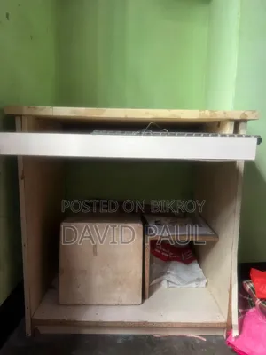 Computer Table Mini