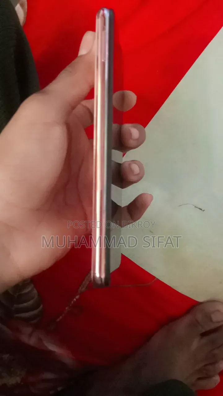 Vivo Y17 256 GB Pink
