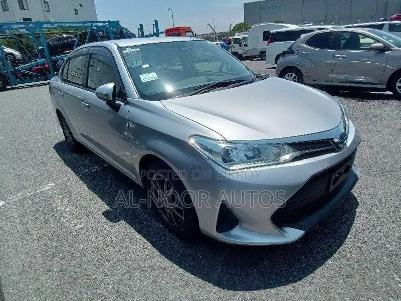 Toyota Axio 2021 White