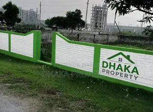 60/60 feet Corner 3 Katha South facing at Sector 17/D