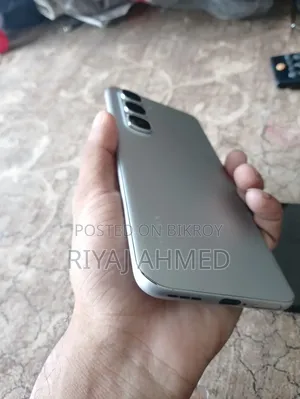 ইনফিনিক্স হট ৬০ প্রো+ ২৫৬ জিবি সিলভার