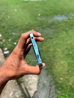রিয়েলমি ১১ প্রো ২৫৬ জিবি পিংক