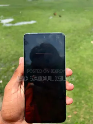 রিয়েলমি ১১ প্রো ২৫৬ জিবি পিংক