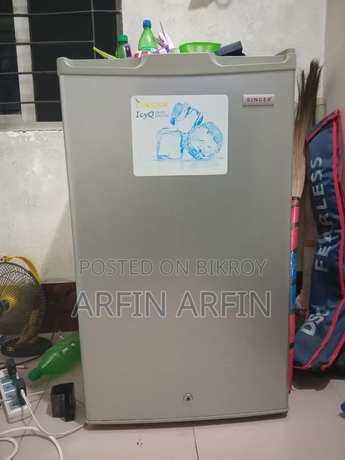 Singer Fridge