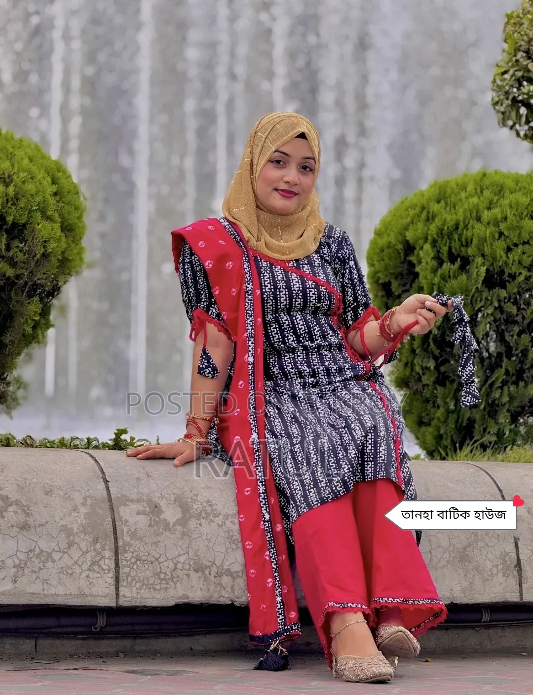 প্রিমিয়াম কোয়ালিটির বাটিক থ্রি-পিস