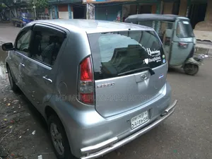 টয়োটা পাসো ২০০৪ সিলভার