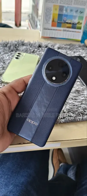 Oppo F27 Pro+ 128 GB Blue