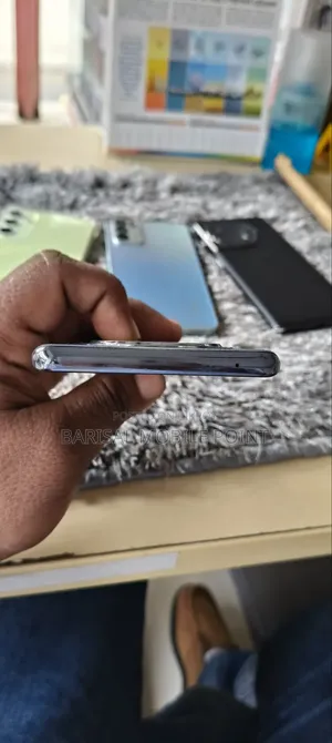 অপো এফ২৭ প্রো+ ১২৮ জিবি নীল