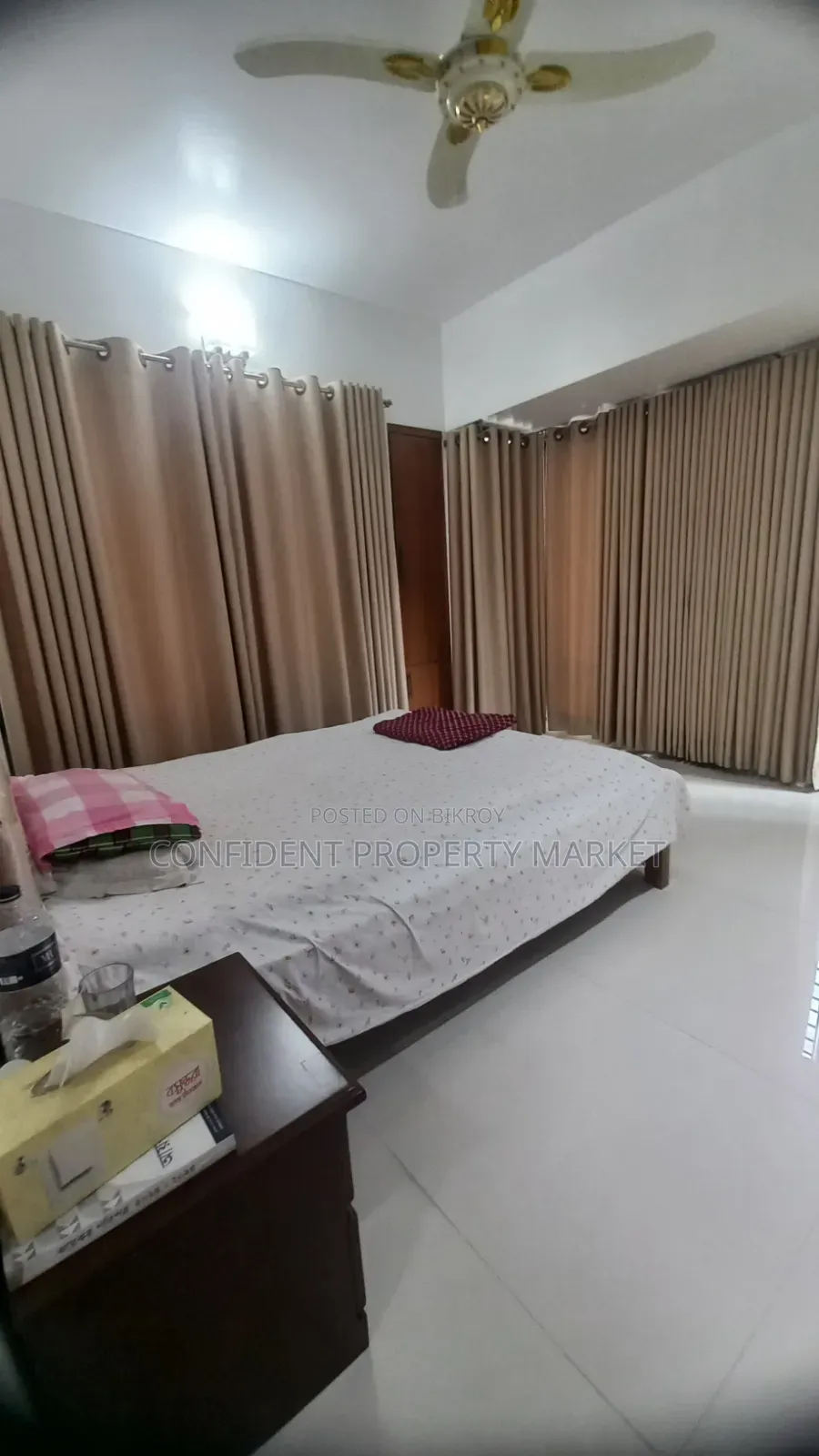 গুলশানে ভাড়ার জন্য আসবাবপত্রসহ ৪ বেডরুমের অ্যাপার্টমেন্ট