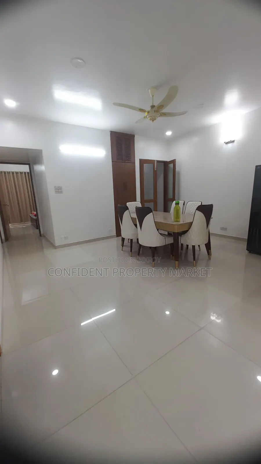 গুলশানে ভাড়ার জন্য আসবাবপত্রসহ ৪ বেডরুমের অ্যাপার্টমেন্ট