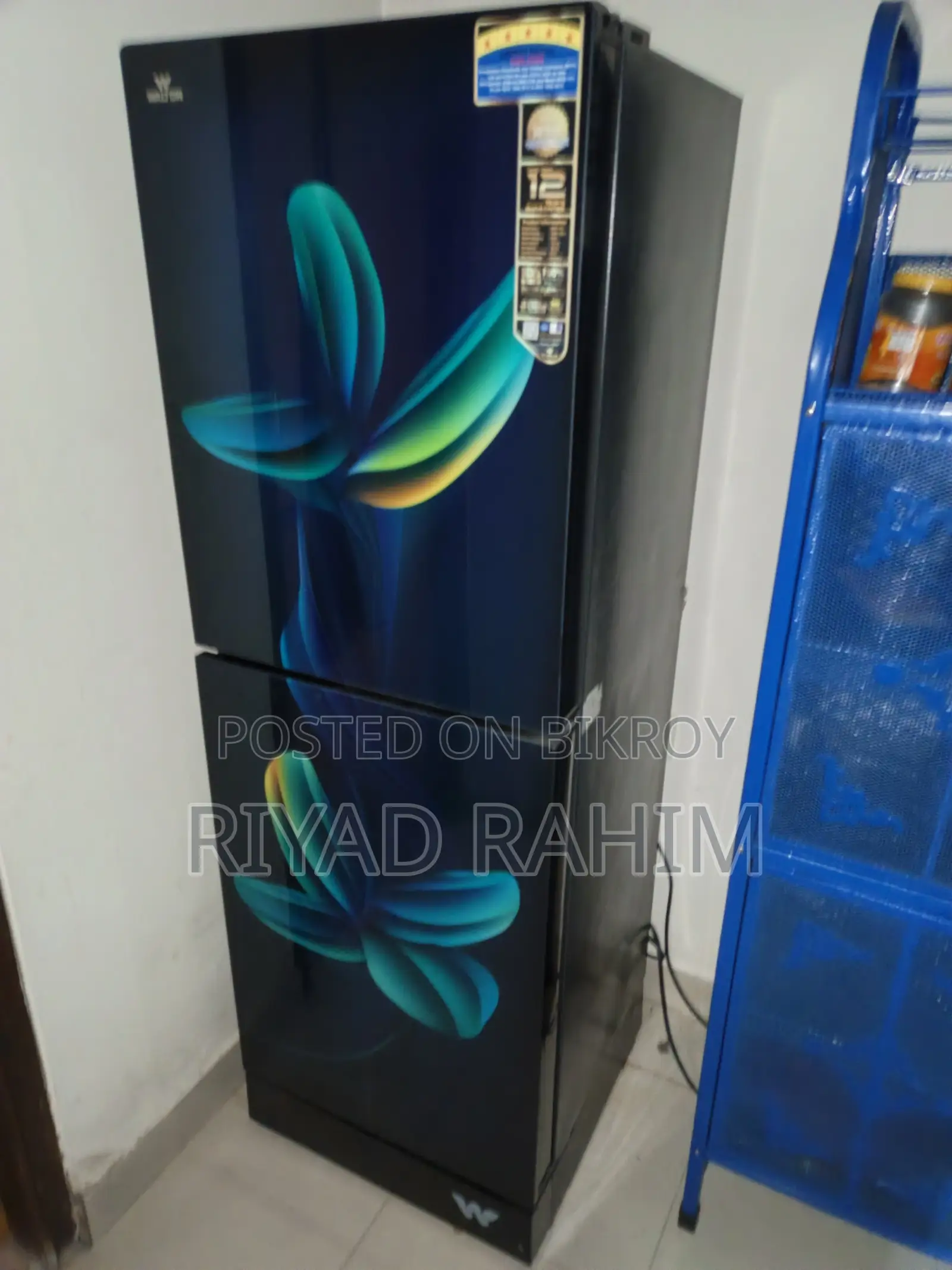 বিক্রির জন্য নতুন ফ্রিজ