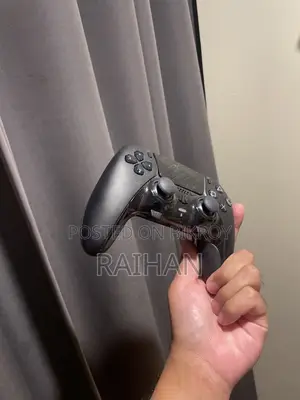 সনি ডুয়াল সেন্স এজ