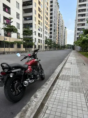 বাজাজ এভেঞ্জার ১৬০ স্ট্রিট ২০২১ রেড