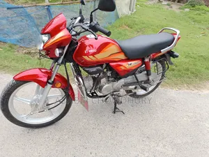 Hero HF Deluxe 2025 Red
