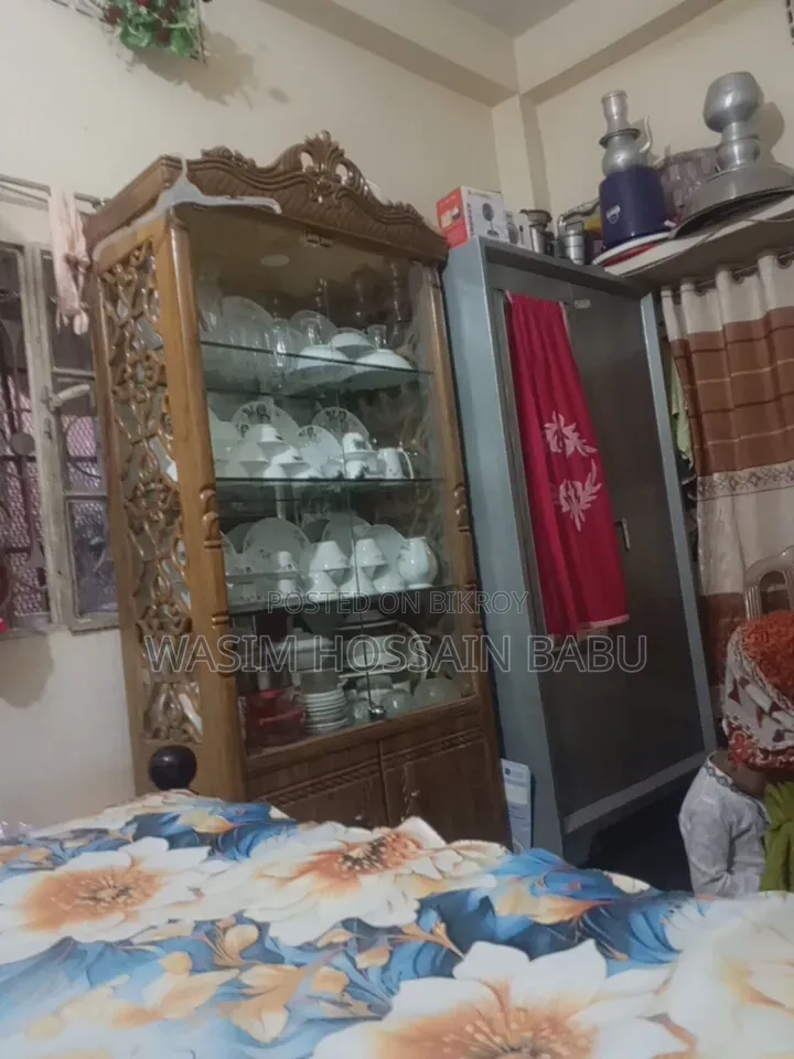 শোকেস সেগুন কাঠ