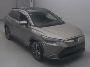 New Toyota Corolla Cross 1.8 Hybrid FWD 2022 Brown