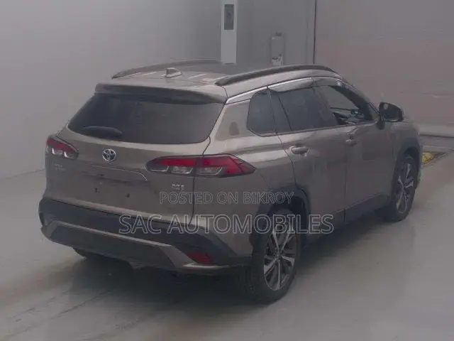 New Toyota Corolla Cross 1.8 Hybrid FWD 2022 Brown