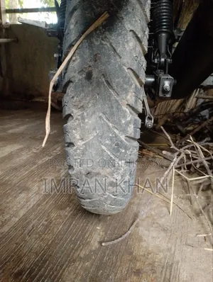 টিভিএস ২০১৮ নীল