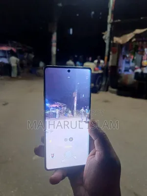 টেকনো ক্যামন ৪০ প্রো ৪জি ২৫৬ জিবি ব্লু