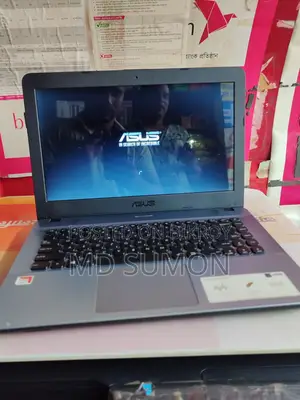 Laptop Asus A42JV 4GB Intel Pentium SSD 500GB