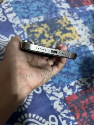 New Apple iPhone 15 Pro Max 256 GB Silver