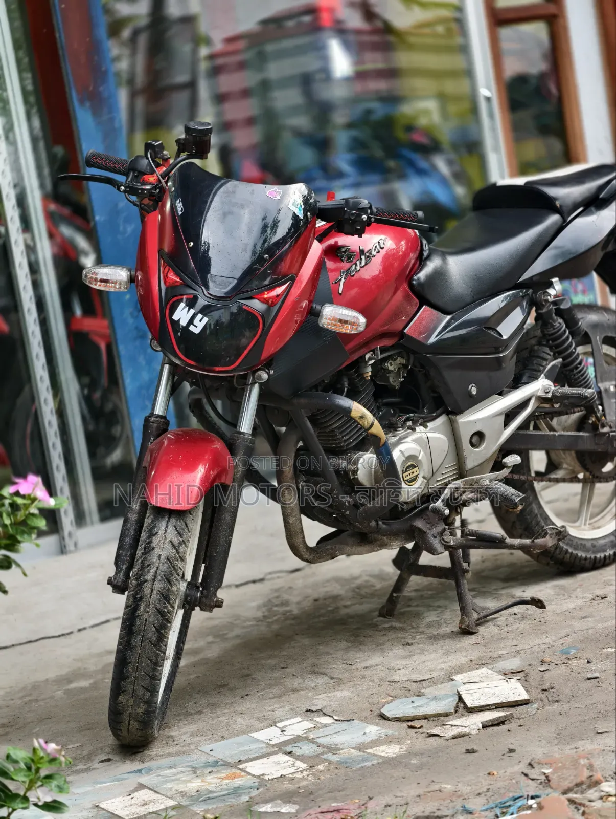 Bajaj Pulsar 150 2019 Red