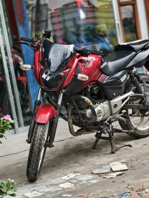Bajaj Pulsar 150 2019 Red