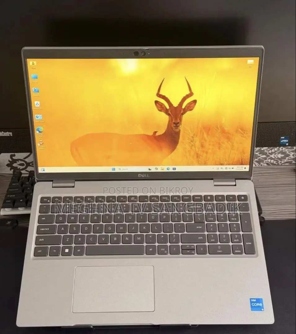Laptop Dell 3GB Intel SSD 256GB