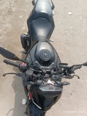 বাজাজ পালসার এন২৫০ ২০২৩ কালো