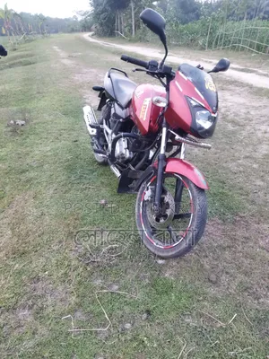 Bajaj Pulsar 150 2012 Red
