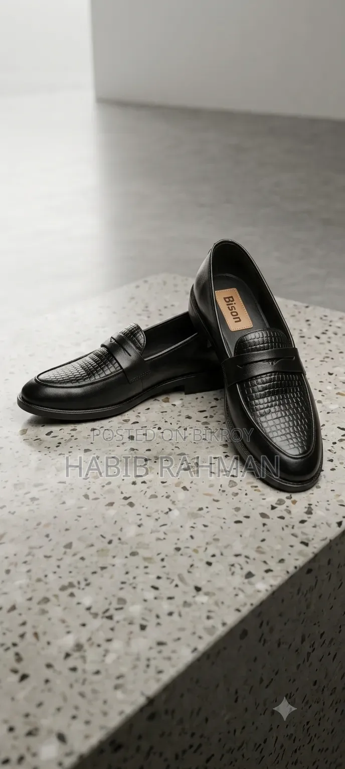 A pair of original leather shoes will be sold