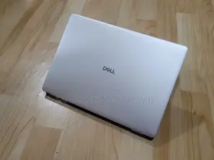 Laptop Dell 4GB Intel SSD 500GB