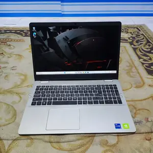 Laptop Dell 4GB Intel SSD 500GB