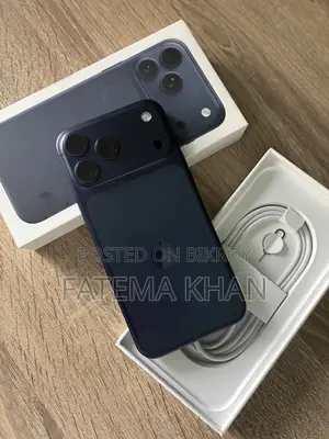 New Apple iPhone 17 Pro Max 256 GB Blue